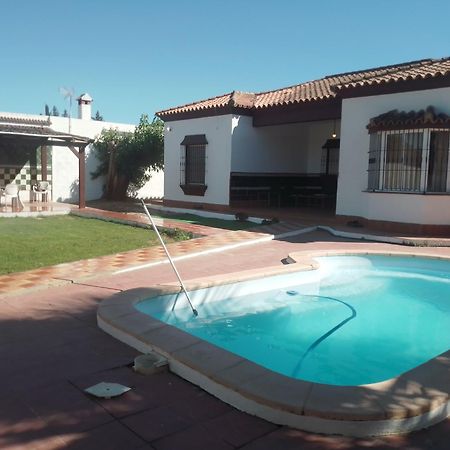 Agradable Chalet Con Piscina Para Escapadas. Chiclana de la Frontera Exterior foto