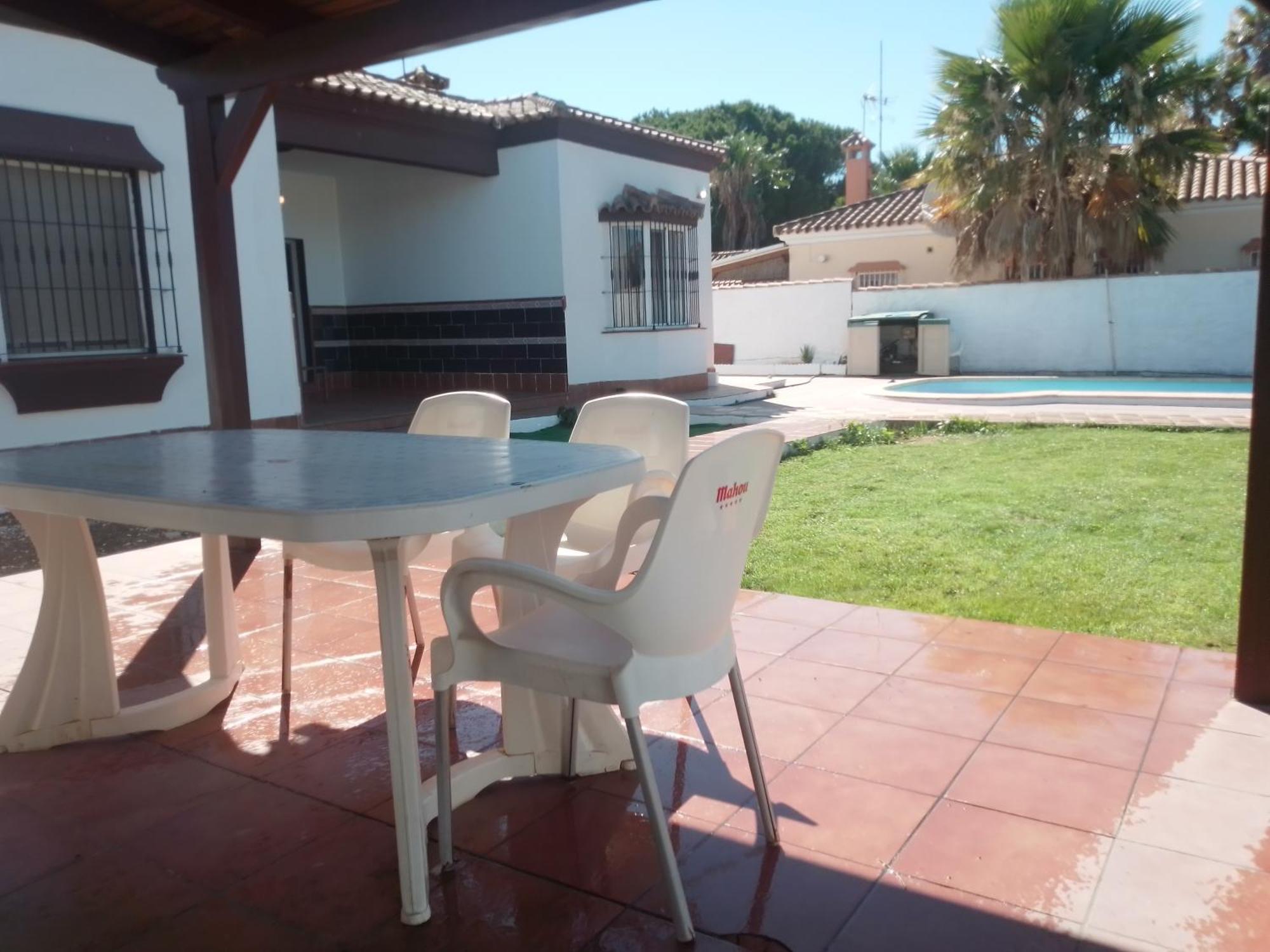 Agradable Chalet Con Piscina Para Escapadas. Chiclana de la Frontera Exterior foto